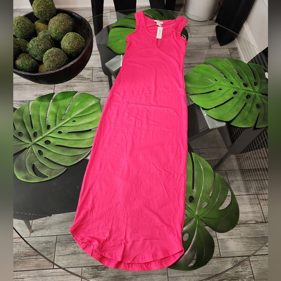 Pink Dress 👚 - Picture 2 of 8